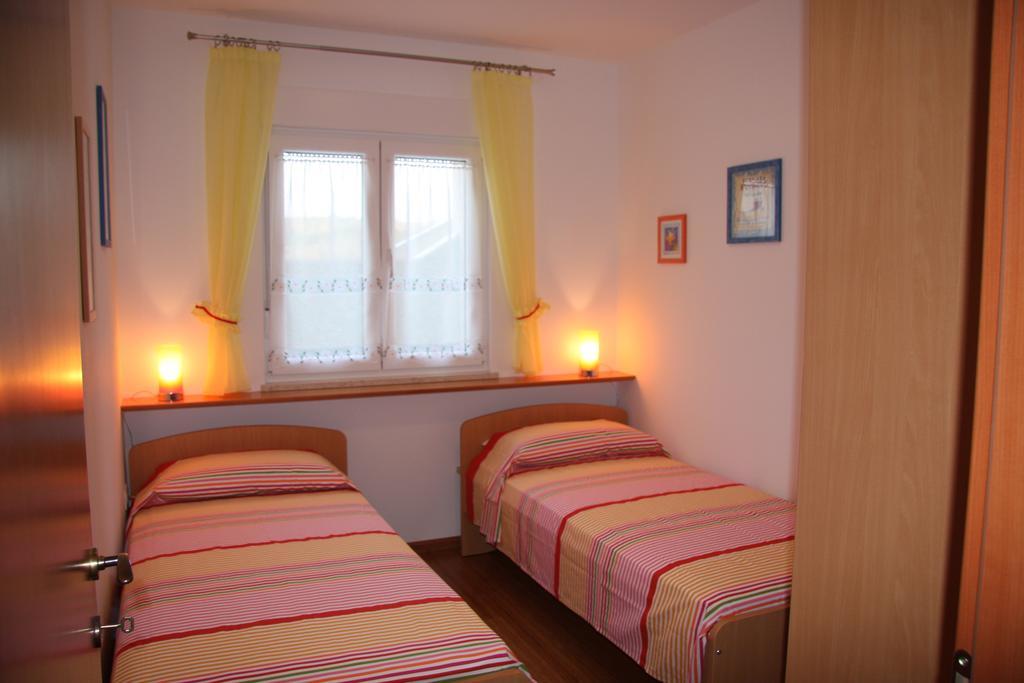 Apartment Anethum Premantura Luaran gambar